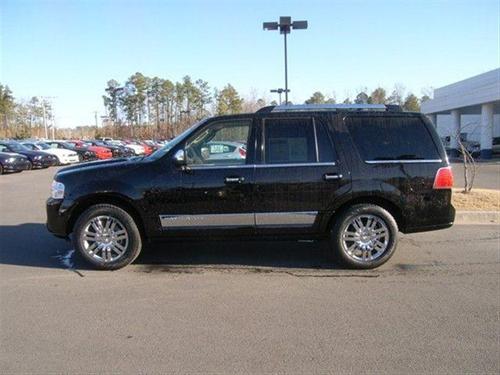 Lincoln Navigator 2008 photo 2