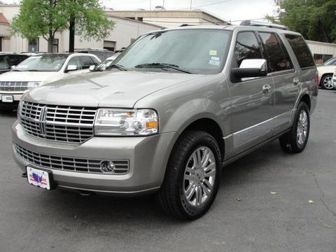 Lincoln Navigator 2008 photo 2