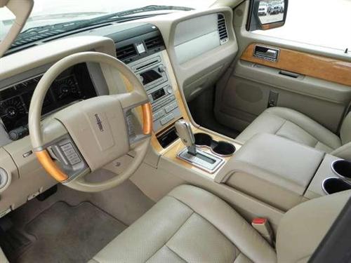Lincoln Navigator 2008 photo 2
