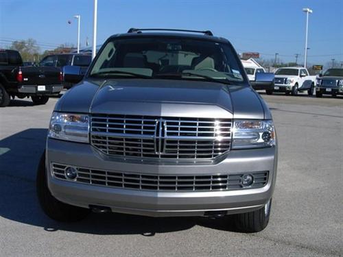 Lincoln Navigator Base Other