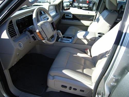 Lincoln Navigator 2008 photo 3