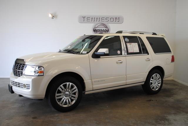 Lincoln Navigator SLT 25 SUV