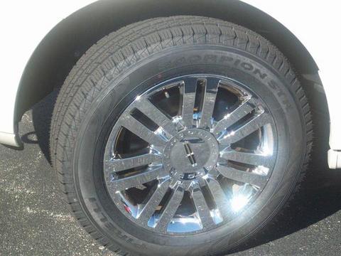 Lincoln Navigator 2008 photo 2