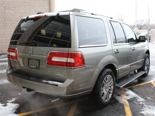 Lincoln Navigator 2008 photo 2