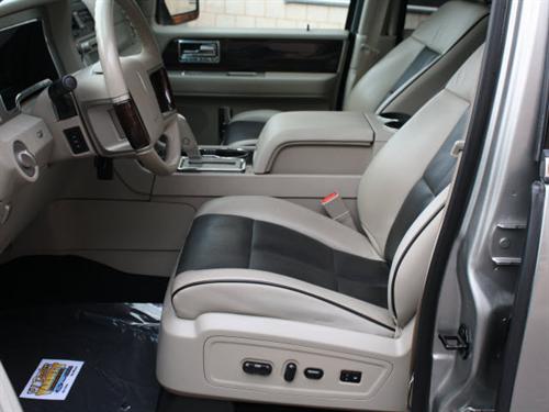 Lincoln Navigator 2008 photo 4