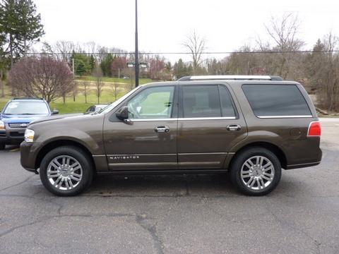 Lincoln Navigator 2008 photo 2