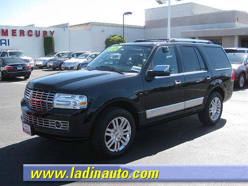Lincoln Navigator 2008 photo 3