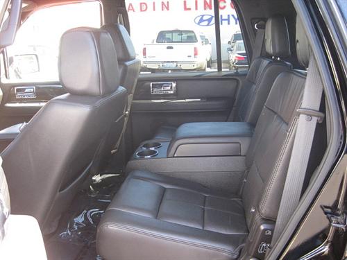 Lincoln Navigator 2008 photo 2