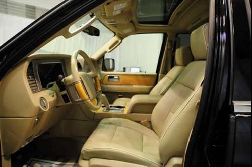 Lincoln Navigator 2008 photo 2