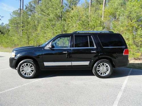 Lincoln Navigator 2008 photo 2
