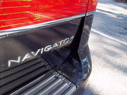 Lincoln Navigator 2008 photo 2