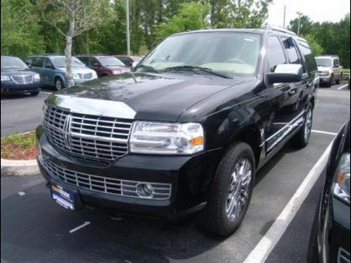 Lincoln Navigator 2008 photo 2