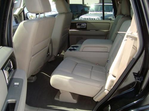 Lincoln Navigator 2008 photo 2