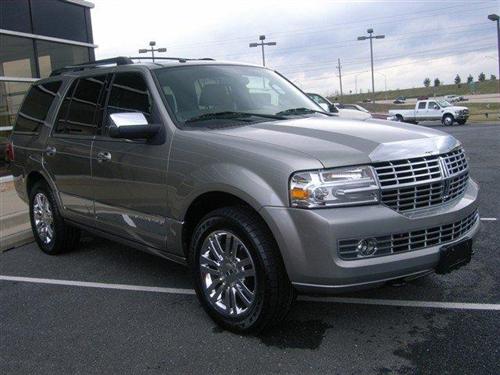 Lincoln Navigator 2008 photo 2