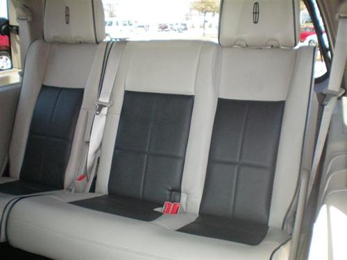 Lincoln Navigator 2008 photo 2