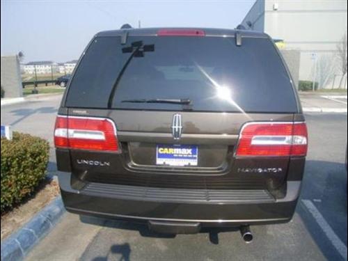 Lincoln Navigator 2008 photo 2
