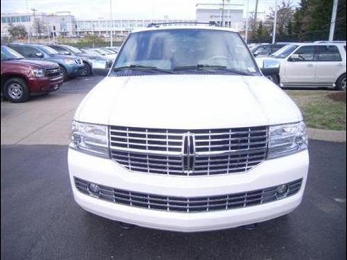 Lincoln Navigator 2008 photo 1