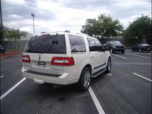 Lincoln Navigator 2008 photo 3