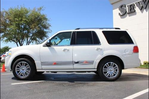 Lincoln Navigator 2008 photo 2