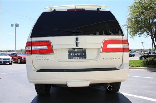 Lincoln Navigator 2008 photo 4