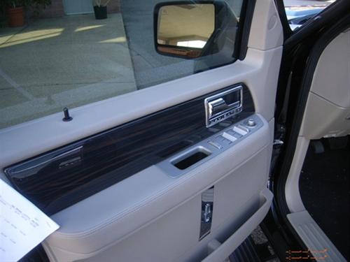 Lincoln Navigator 2008 photo 3