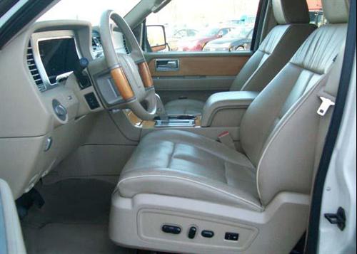 Lincoln Navigator 2008 photo 1
