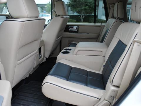 Lincoln Navigator 2008 photo 2