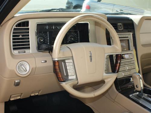 Lincoln Navigator GLS PZEV Other