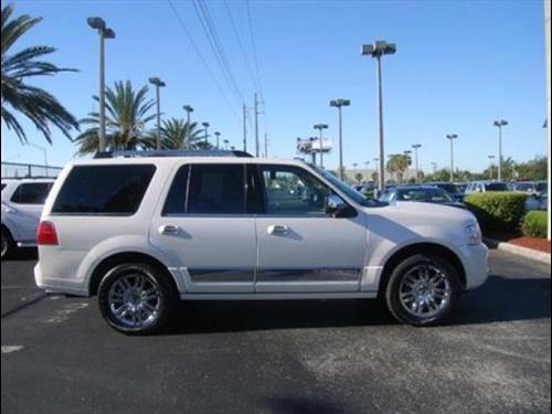 Lincoln Navigator 2008 photo 3