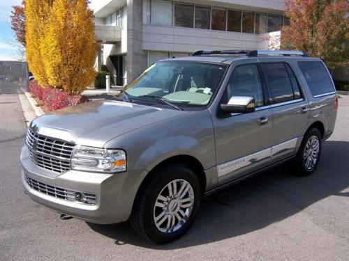 Lincoln Navigator 2008 photo 2
