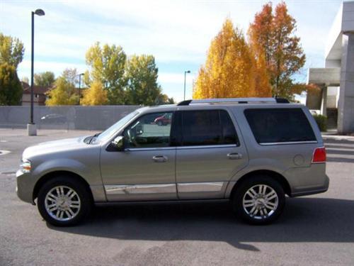 Lincoln Navigator 2WD 15 Other