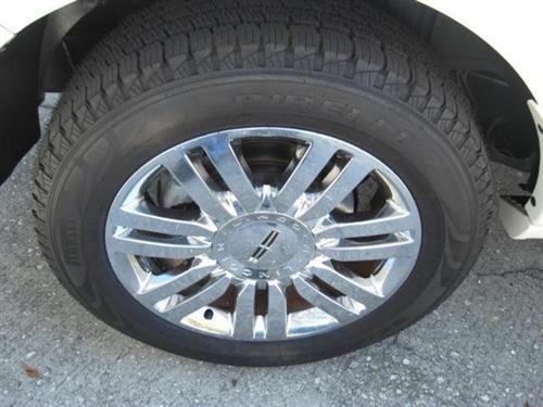 Lincoln Navigator 2008 photo 2