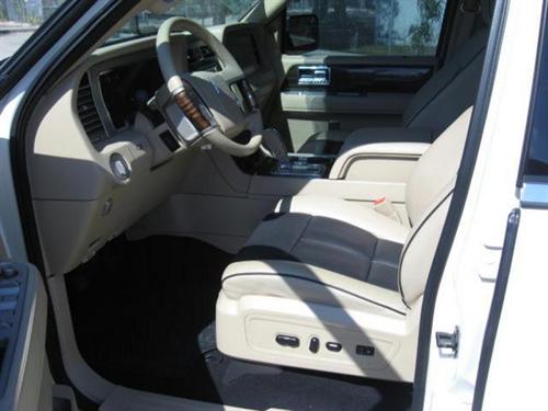 Lincoln Navigator 2008 photo 4