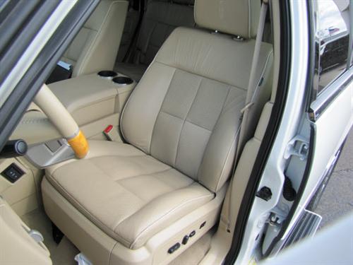 Lincoln Navigator 2008 photo 3
