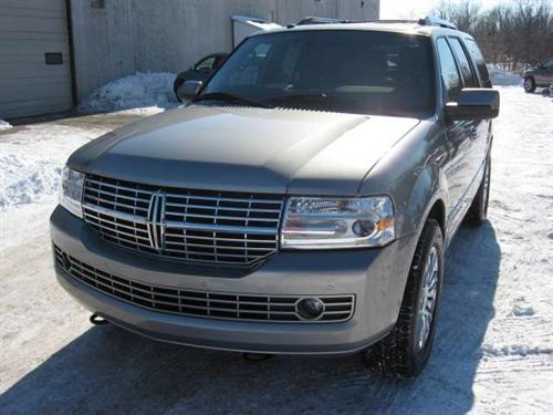 Lincoln Navigator 2009 photo 2