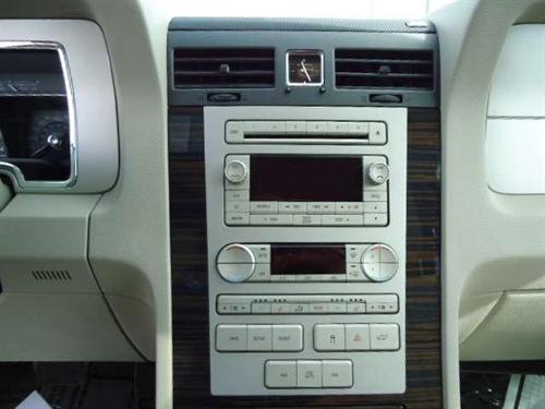 Lincoln Navigator Base Other