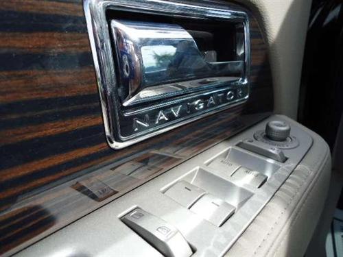 Lincoln Navigator 2009 photo 4