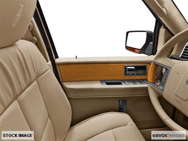 Lincoln Navigator 2009 photo 3