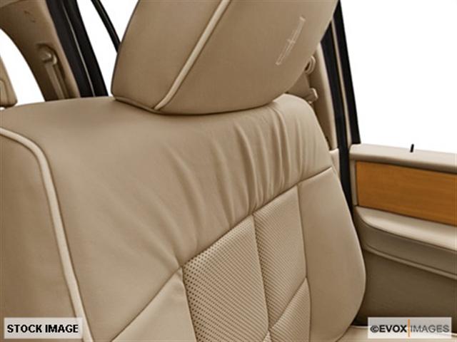 Lincoln Navigator 2009 photo 4