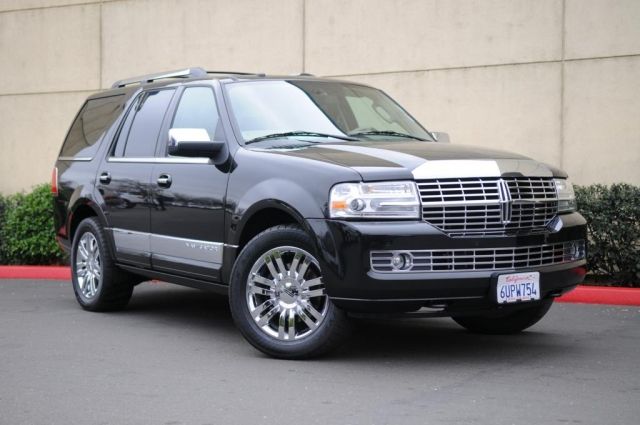 Lincoln Navigator 2010 photo 3