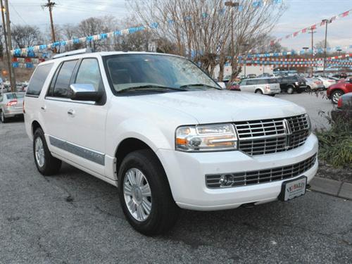 Lincoln Navigator 2010 photo 1