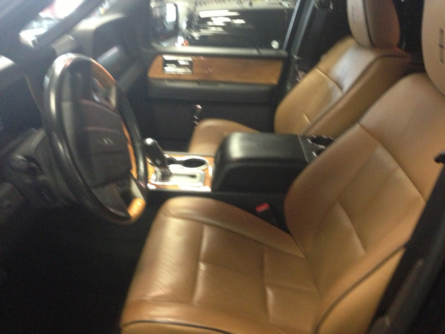 Lincoln Navigator Ram 3500 Diesel 2-WD SUV