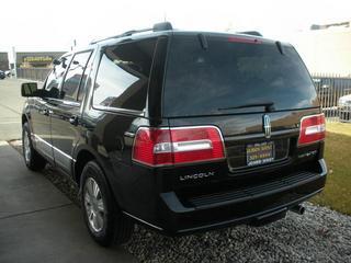 Lincoln Navigator 2011 photo 5