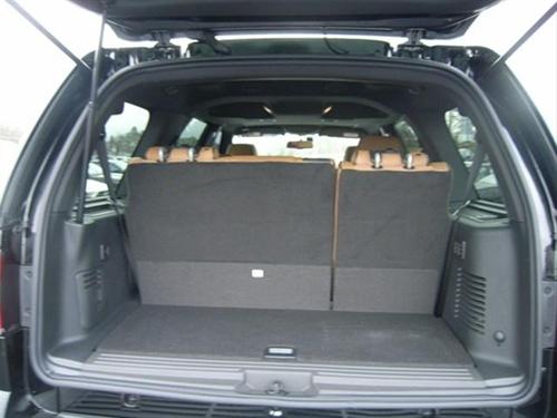 Lincoln Navigator 2011 photo 5