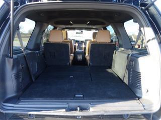 Lincoln Navigator 2011 photo 1