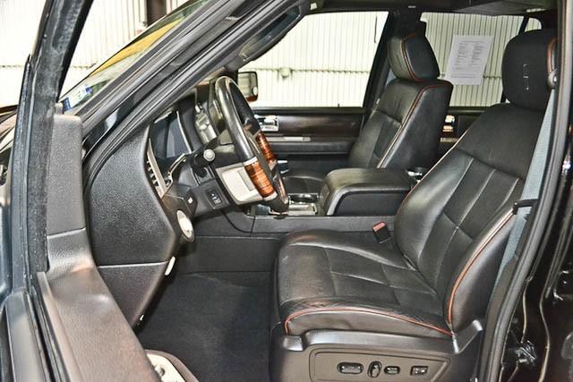 Lincoln Navigator L 2007 photo 2