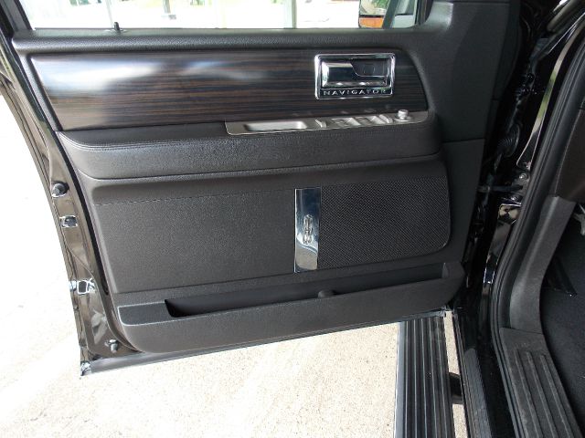 Lincoln Navigator L 2007 photo 22