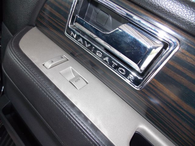 Lincoln Navigator L 2007 photo 56