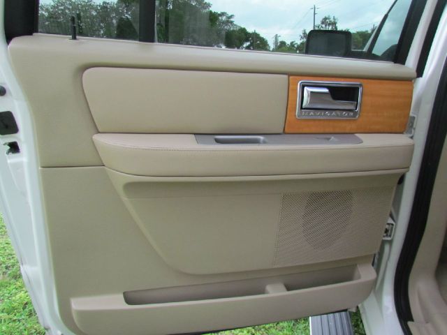 Lincoln Navigator L 2007 photo 13