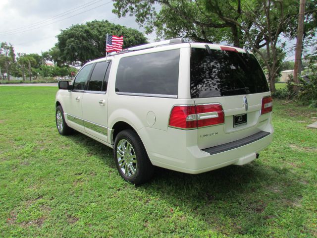 Lincoln Navigator L 2007 photo 19